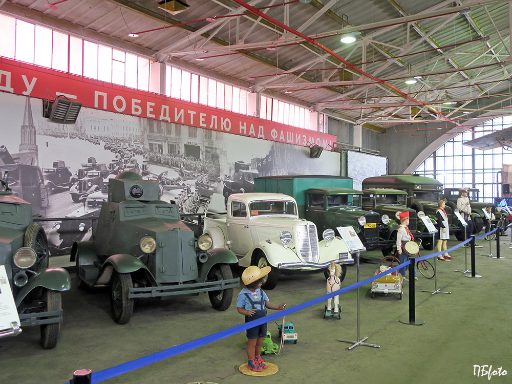 Выставка "Моторы войны".
