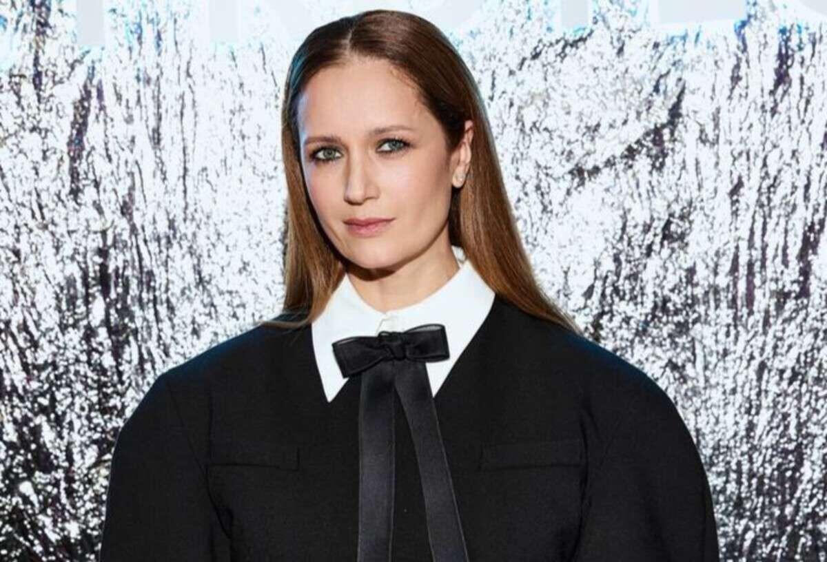     Виктория Исакова Соцсети