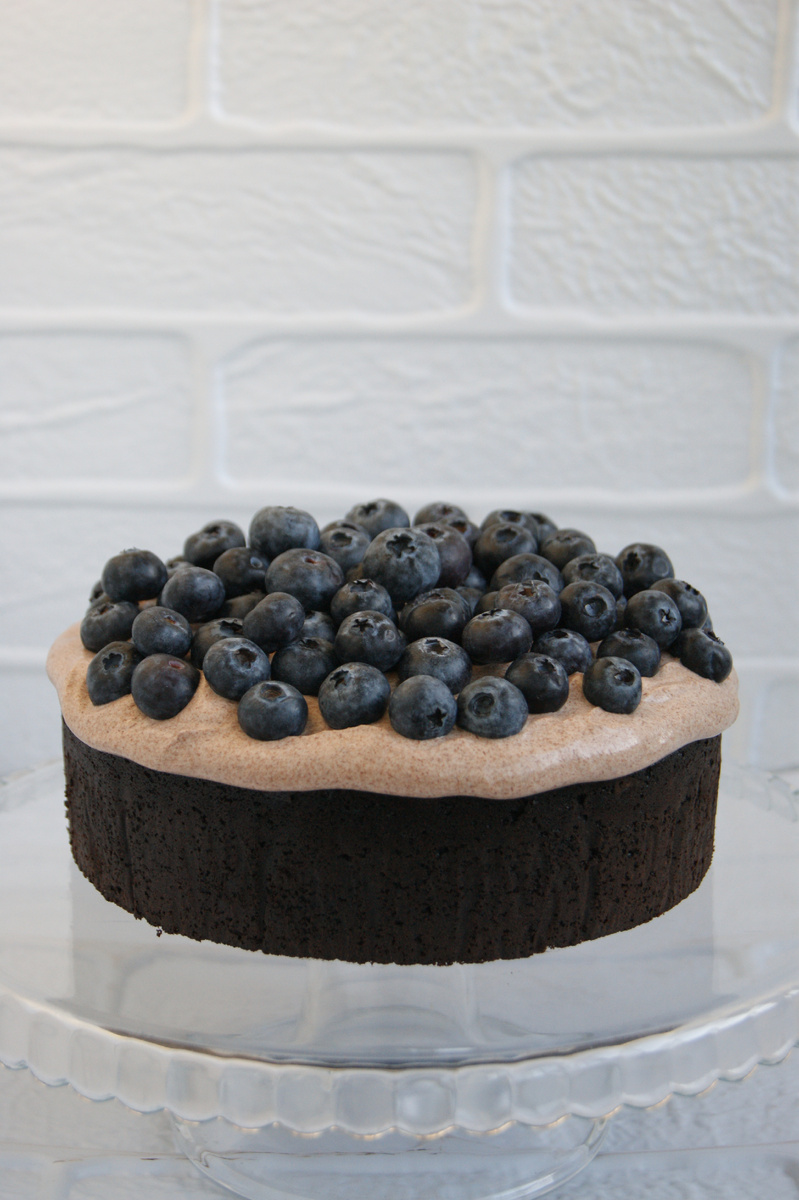 Фото автора. Шоколадный торт-основа.