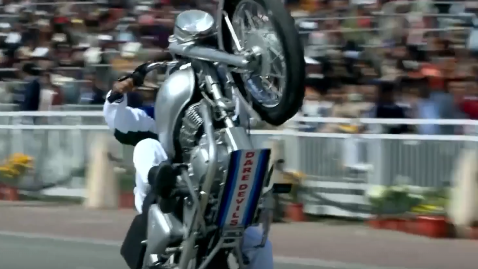 ФОТО: Кадр из программы "Как устроен мир", РЕН ТВ