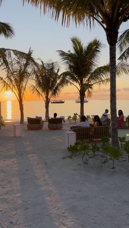 Невероятные виды (фото взято из оффициального сайта отеля JW Marriott Kaafu Atoll Island Resort)