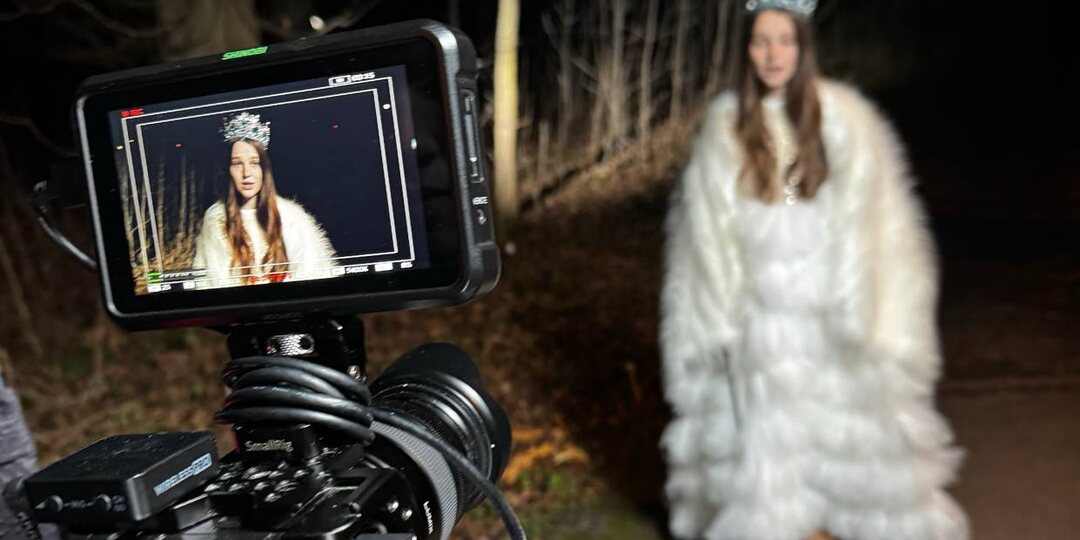 В киношколе «Проговори» прошли съёмки новогоднего юмористического мини-фильма по мотивам разных сказок!