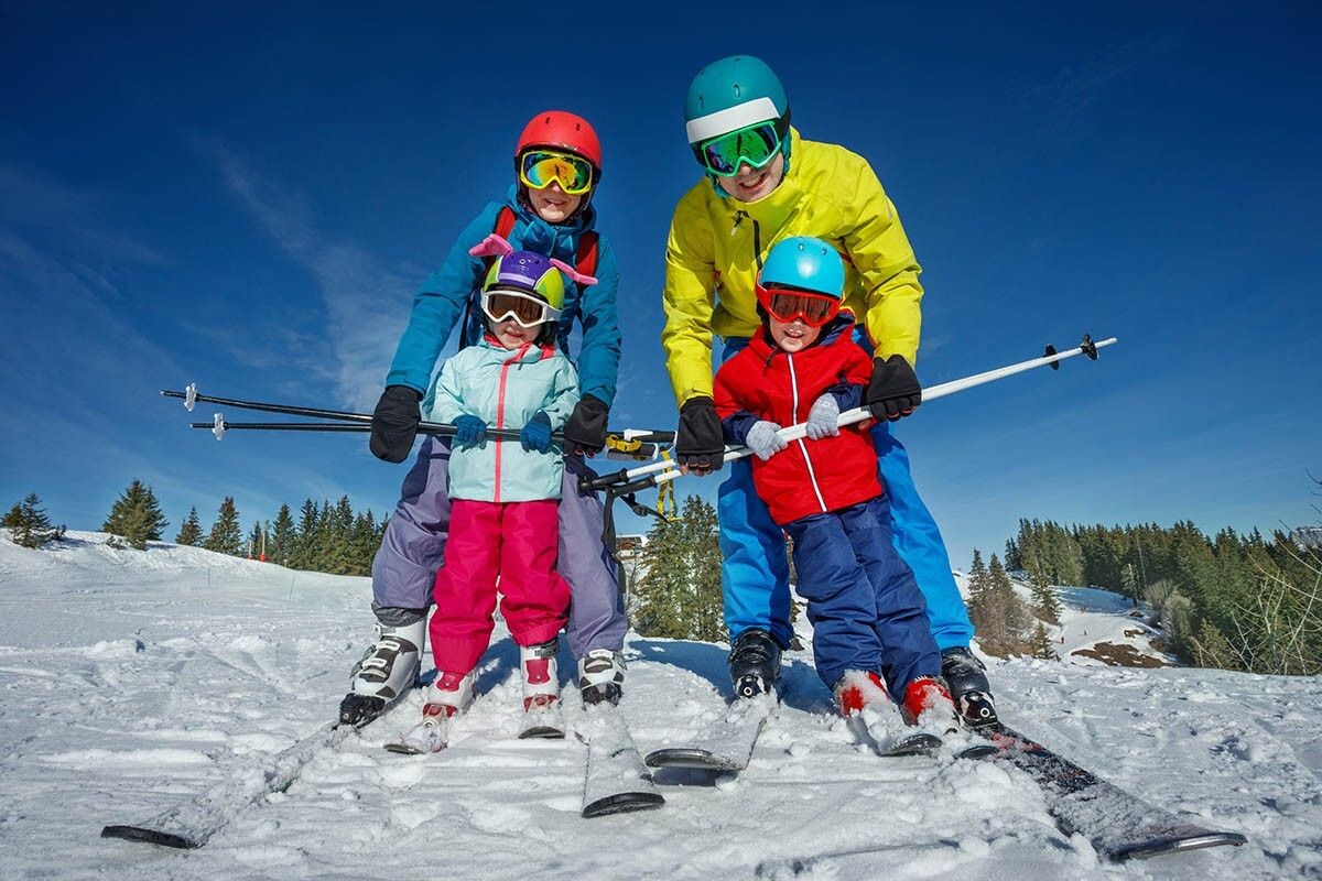 Зима прекрасна, если одеваться по погоде. Источник: Sergey Novikov / Shutterstock / FOTODOM📷
