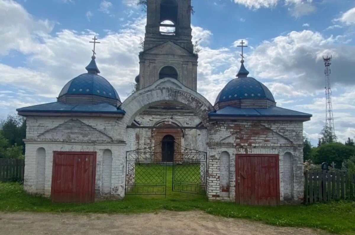    В Пошехонском округе храмовый ансамбль Покрова признали памятником культуры