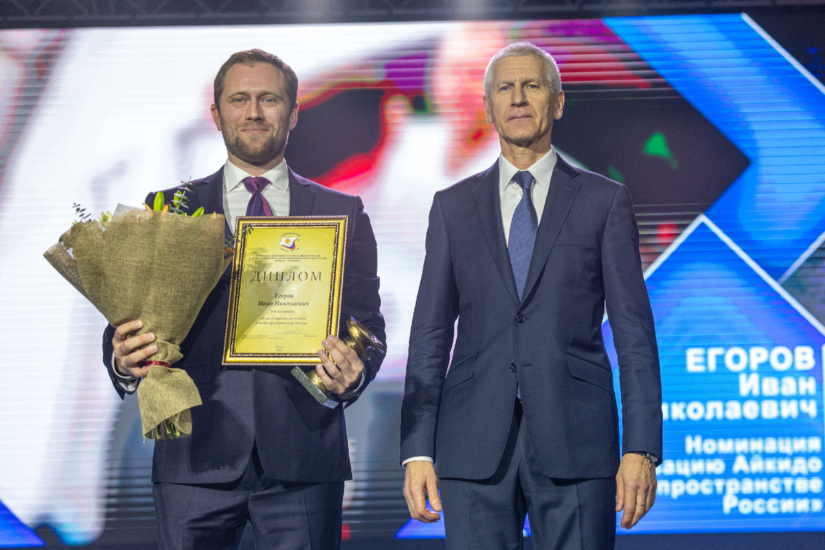 Иван Егоров и  Олег Васильевич Матыцин (Председатель Комитета Государственной Думы по физической культуре и спорту)