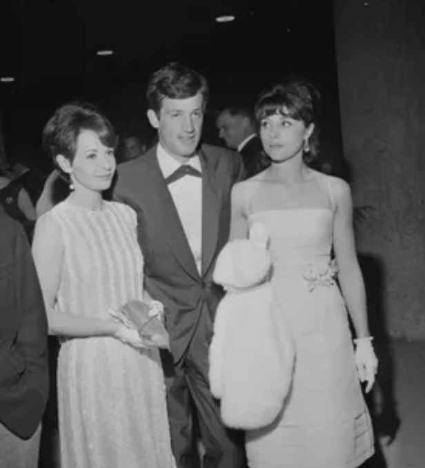 Жан-Поль Бельмондо и Элоди Константен 