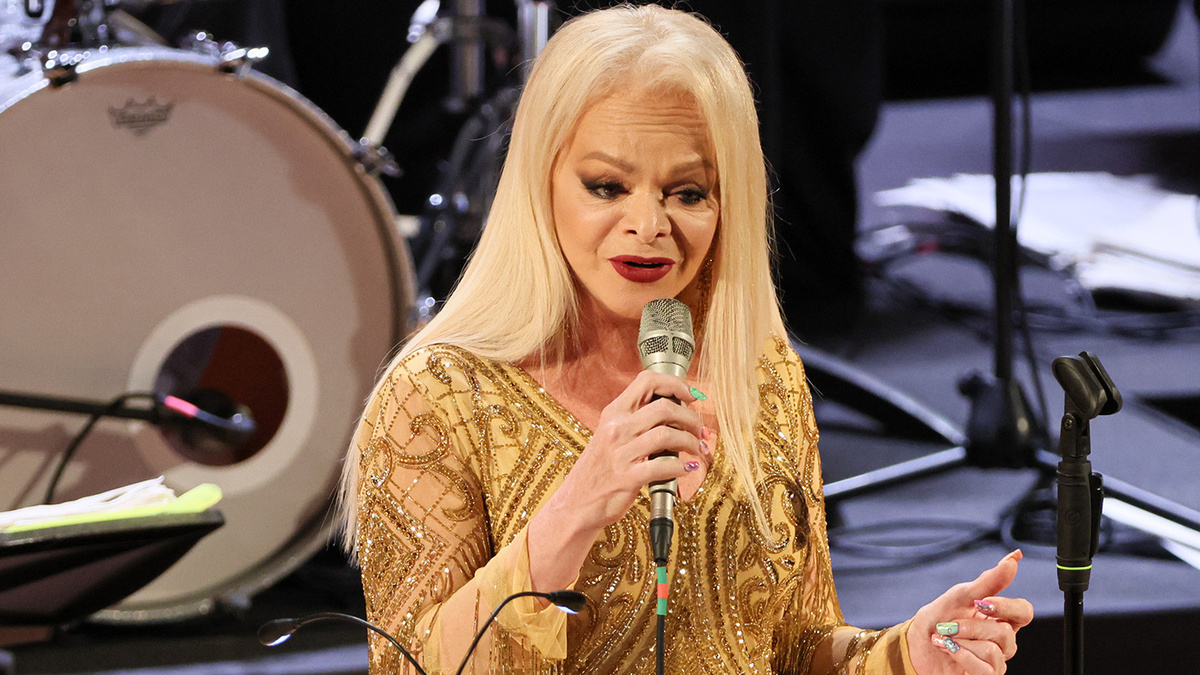   Сергей Савостьянов / ТАСС- Архивное фото. Певица Лариса Долина