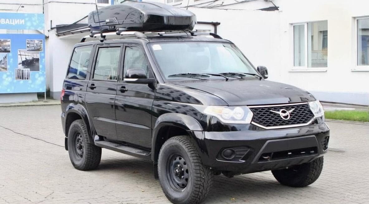   Автоматизированный комплекс разведки, управления и связи «Пустельга» на базе автомобиля УАЗ «Патриот»