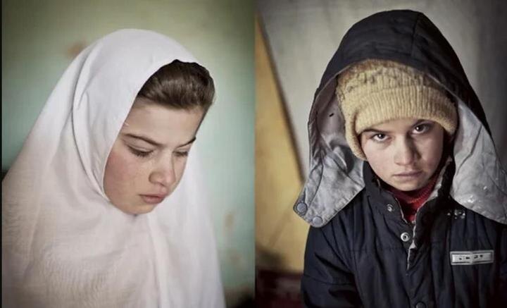 Многие бача-пош носят мужскую одежду и будучи взрослыми: обратный «переход» они не совершают