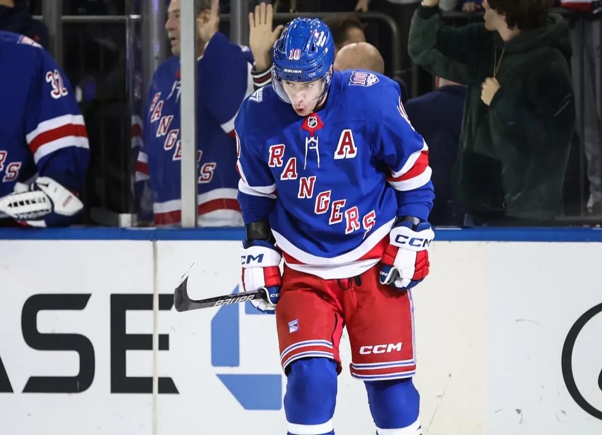     За океаном о переговорах Панарина с «Рейнджерс»: станет безоговорочным номером один, если выйдет на рынок