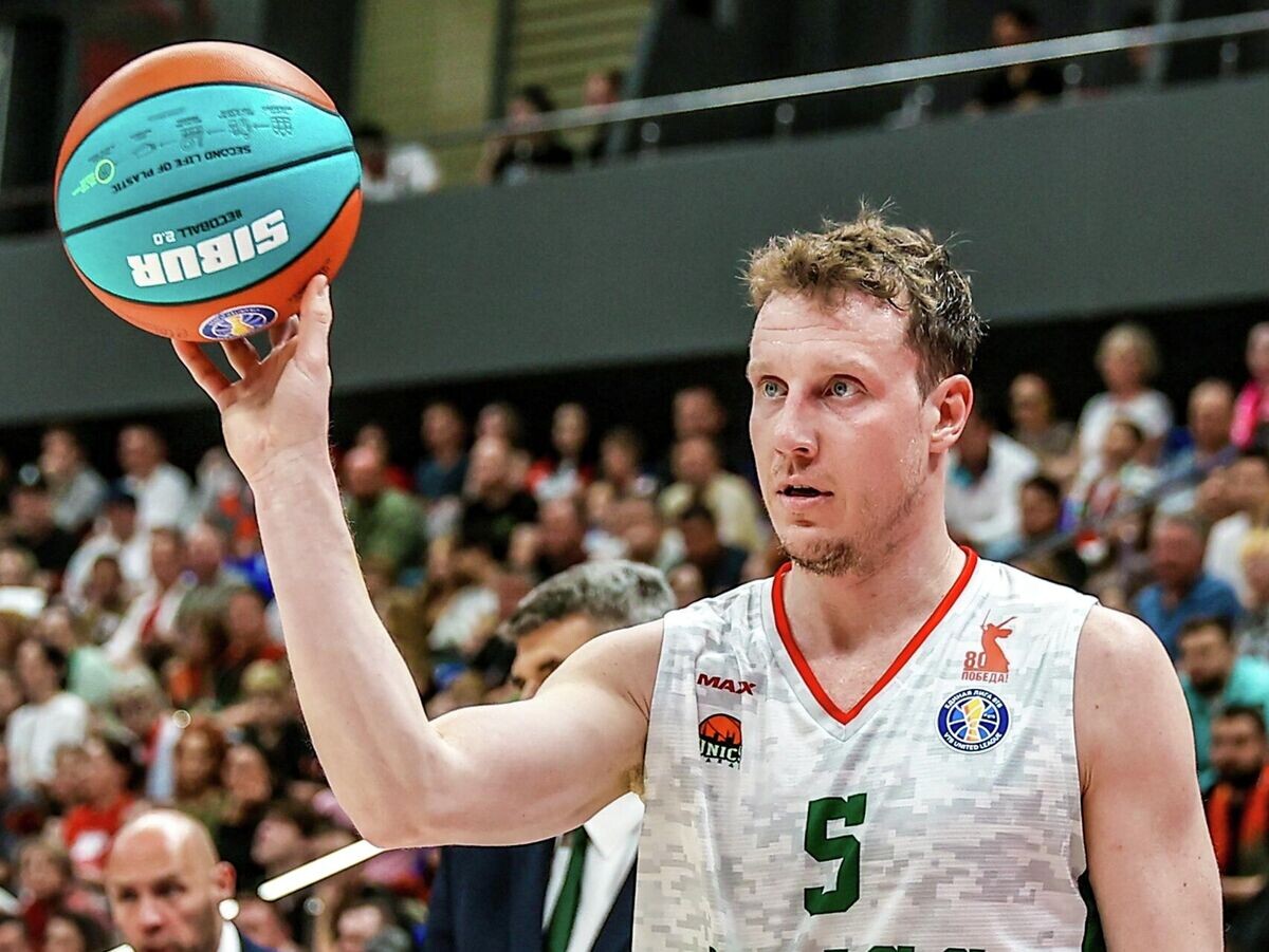    Дмитрий Кулагин | © РИА Новости / Виталий Тимкив