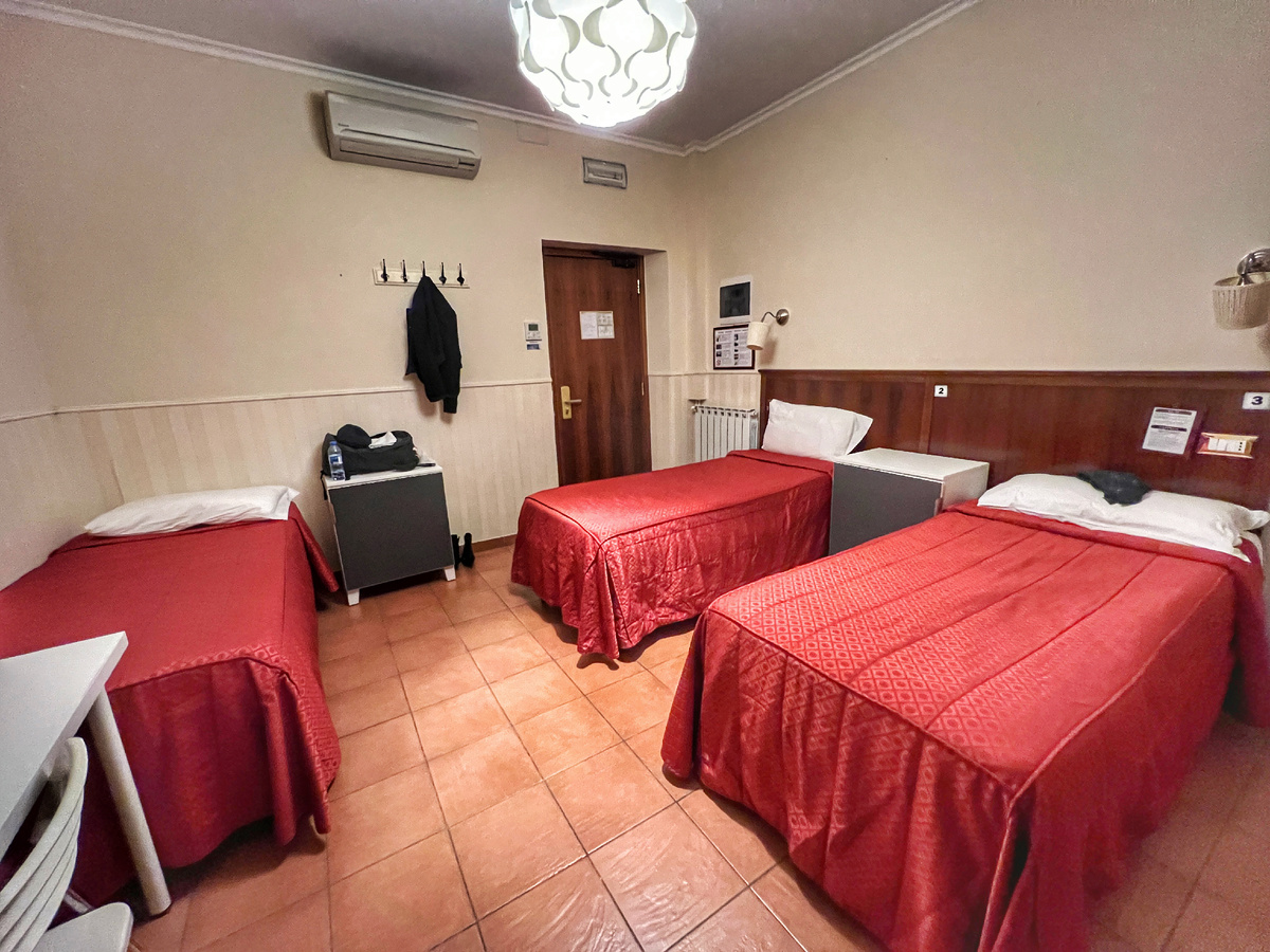 Комната в отеле. Фото автора 