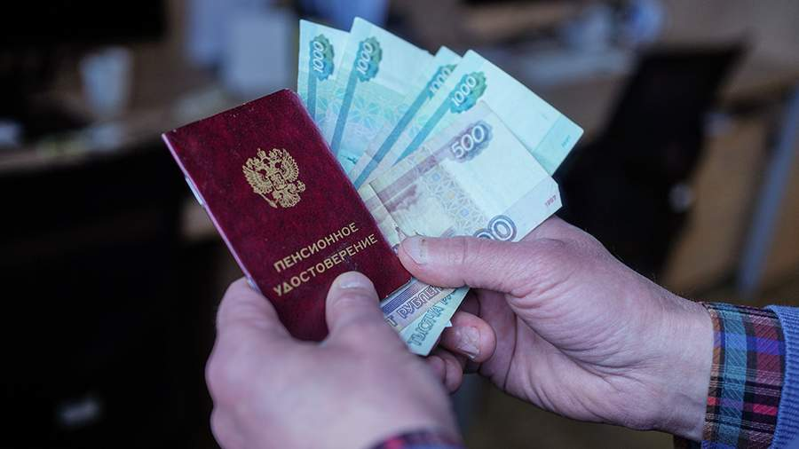 "Досрочная пенсия для врача: как отстоять право на льготный стаж через суд. Дело №2-6514/2025"