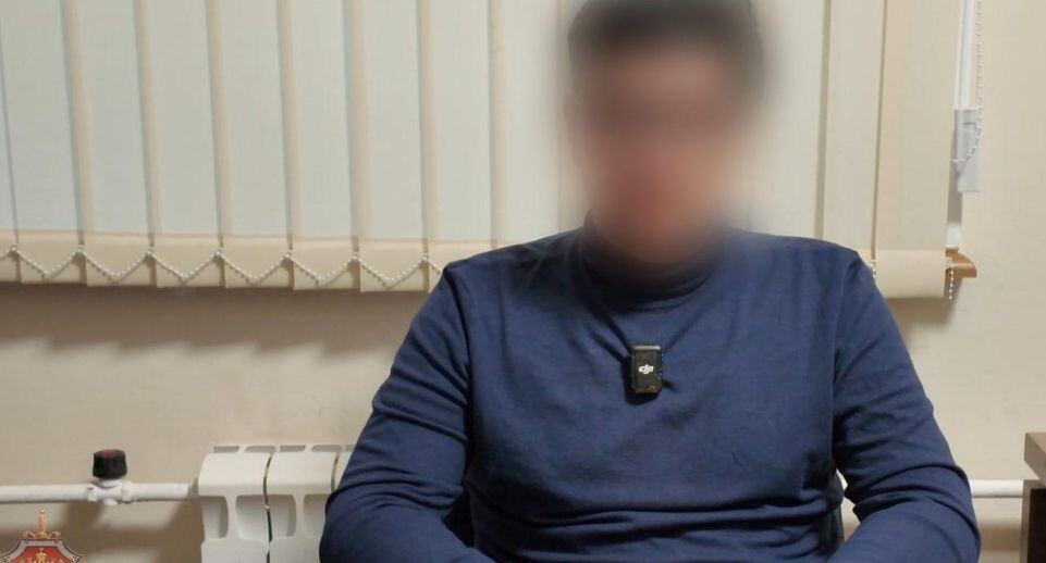 ФСБ задержала группу россиян, незаконно легализовавшую более 53 тысяч мигрантов