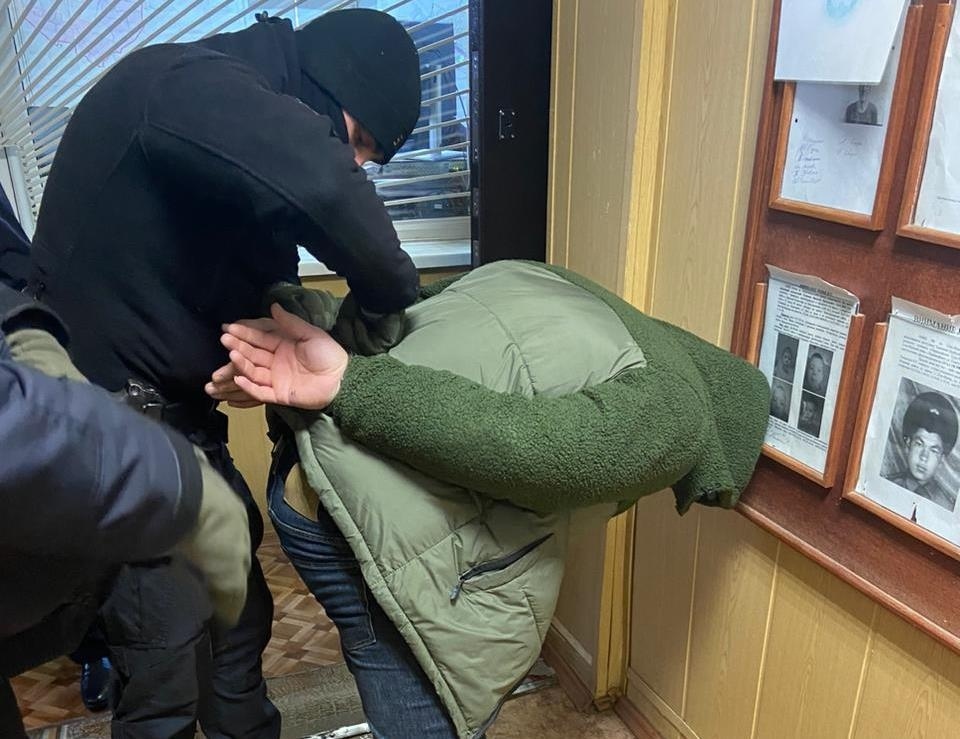 Мужчина пытался уехать в Казахстан.

Источник: УМВД России по Оренбургской области