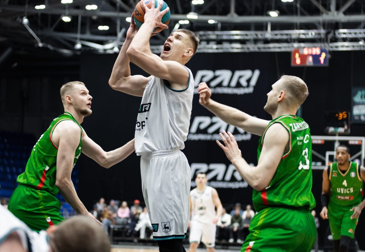    Для баскетболистов \