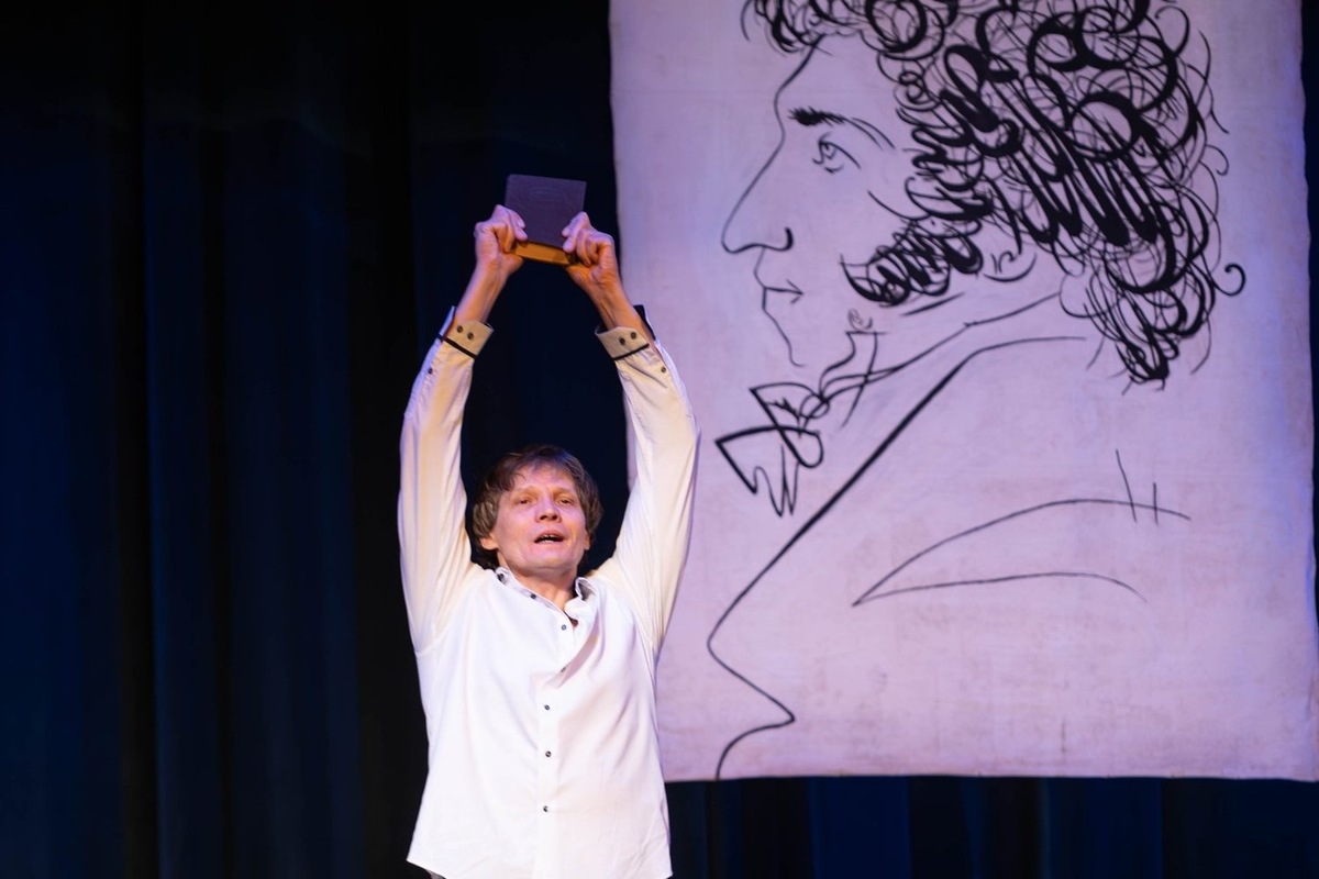    «Спасти камер-юнкера Пушкина». предоставлено пресс-службой театра Кариева