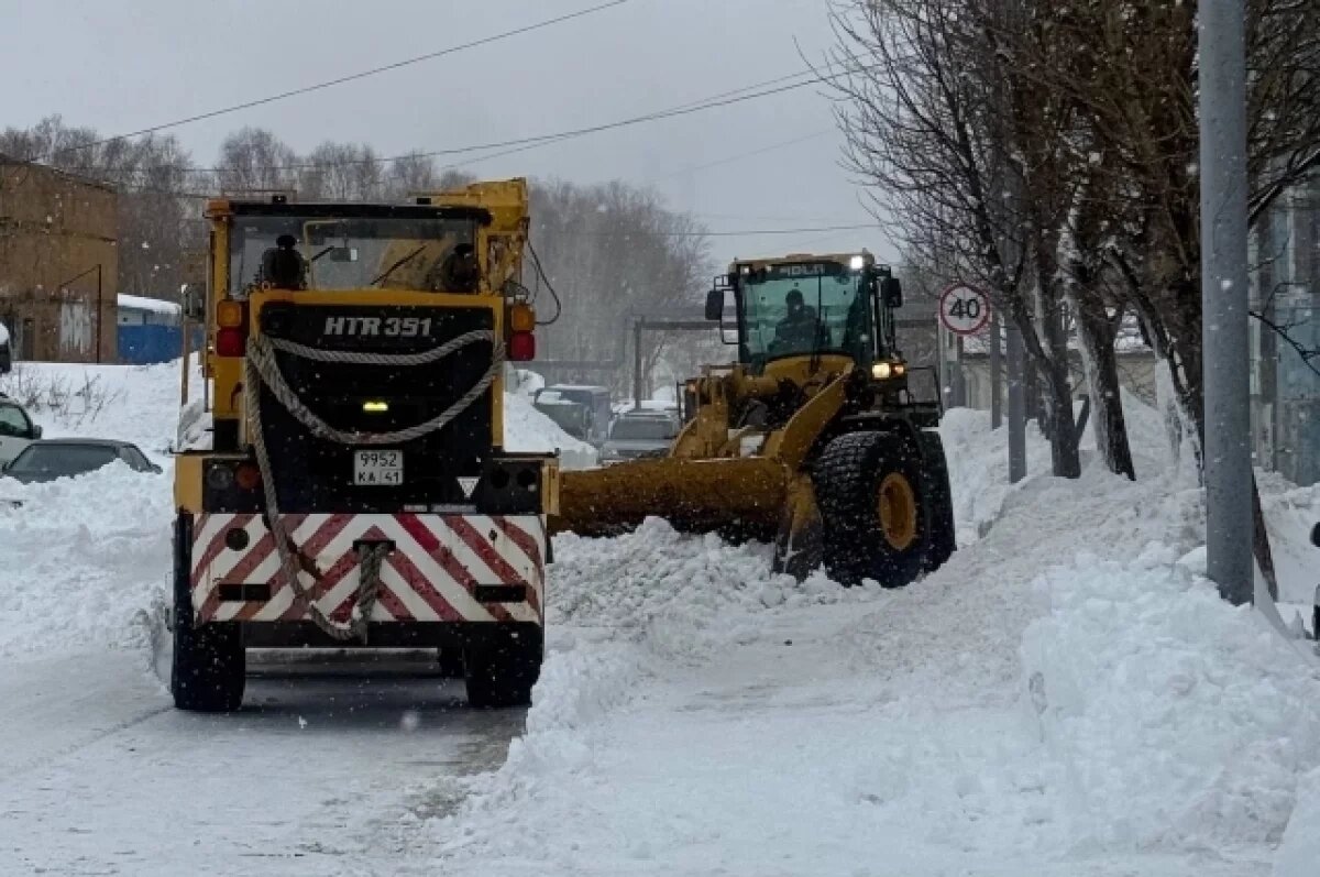   Глава Камчатки отреагировал на жалобы по расчистке снега