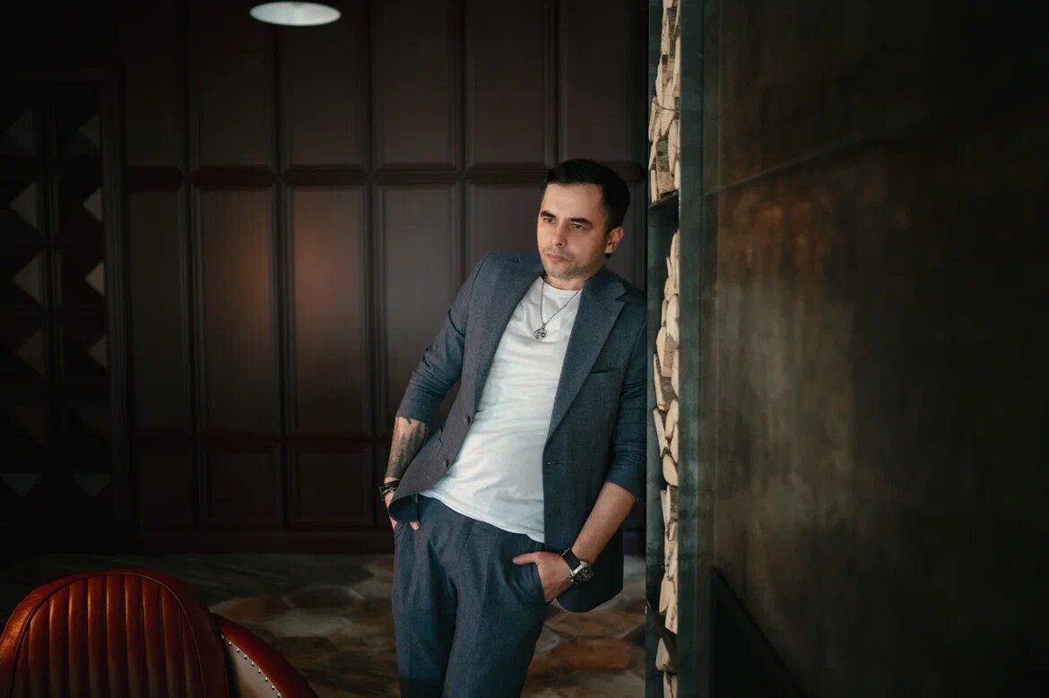 Не теряйте навыки живого общения: отодвиньте гаджеты и сделайте шаг в настоящую жизнь.