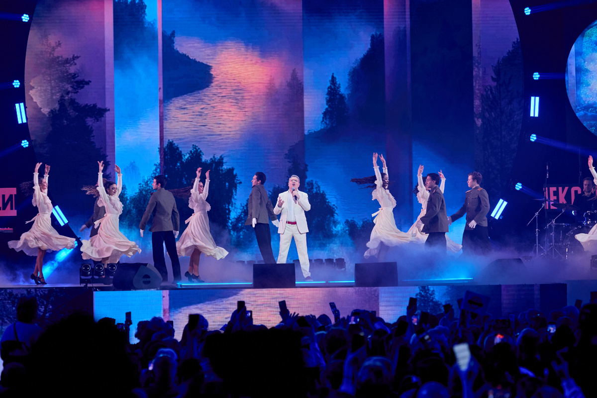 Александр Добронравов "Звёзды Дорожного радио", 2025