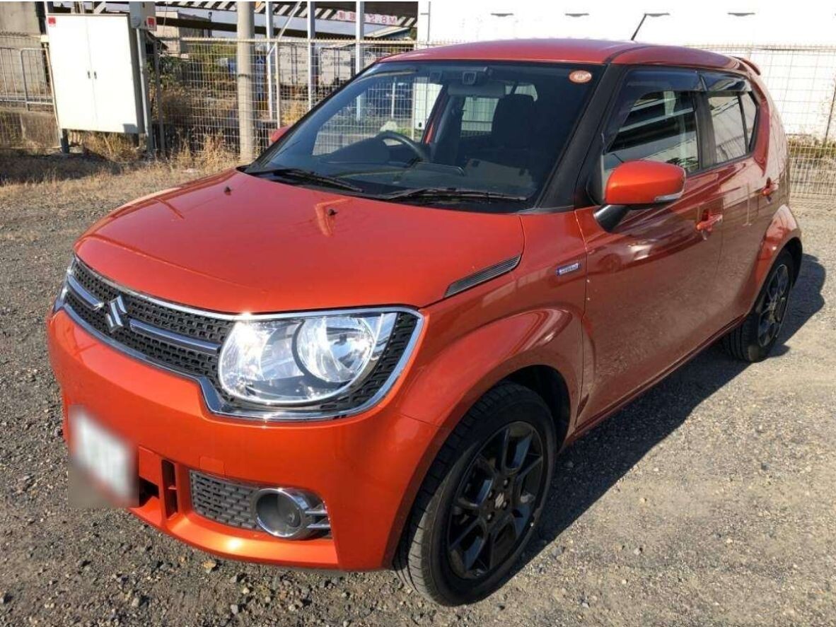 Фото с аукциона, листайте.