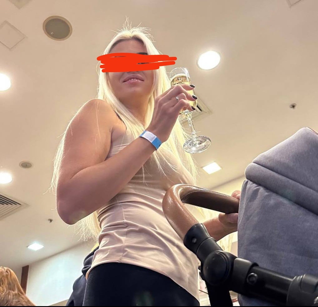 Креативная мать Сапарина. 