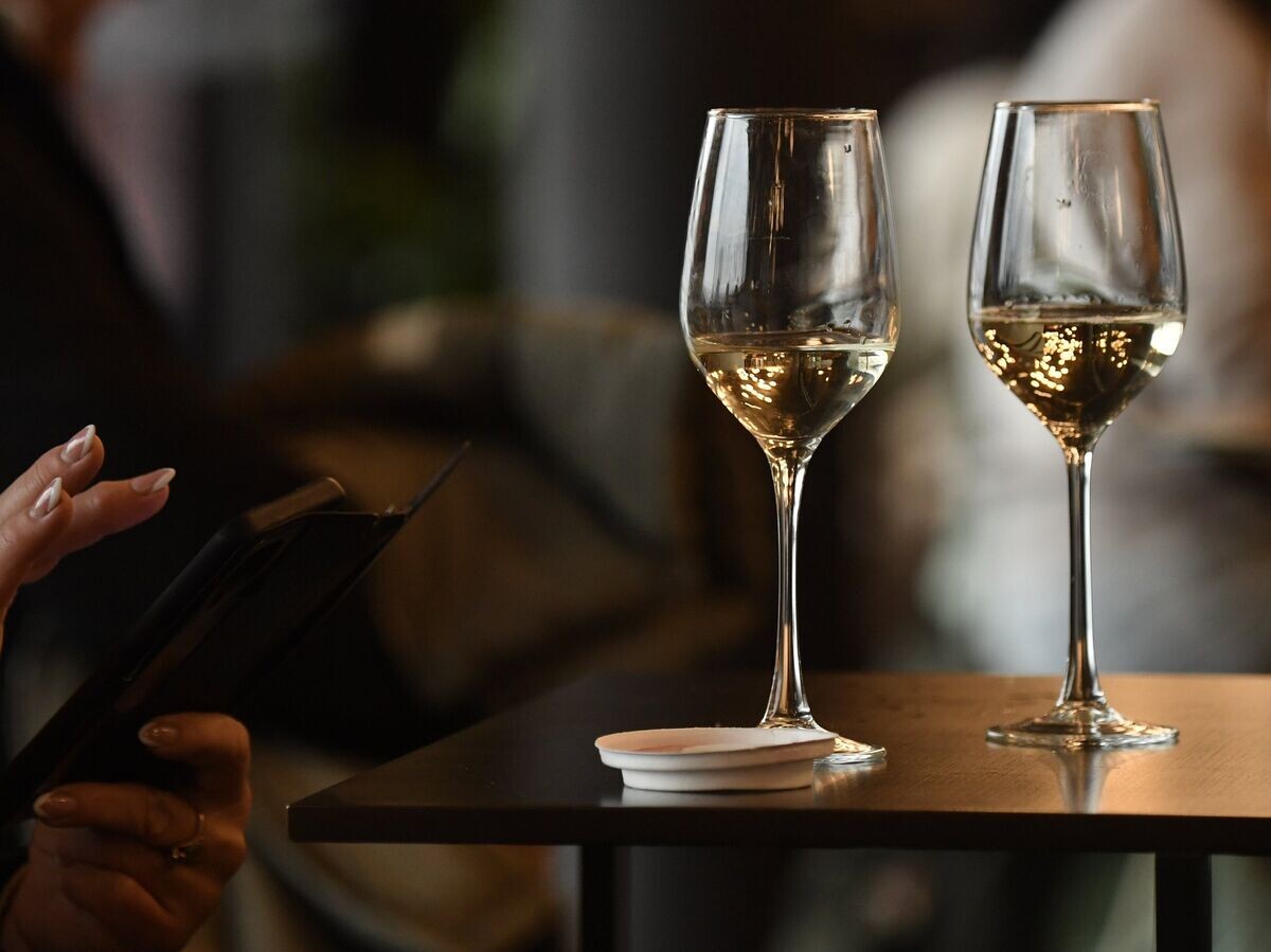    Бокалы с вином© РИА Новости . Константин Михальчевский