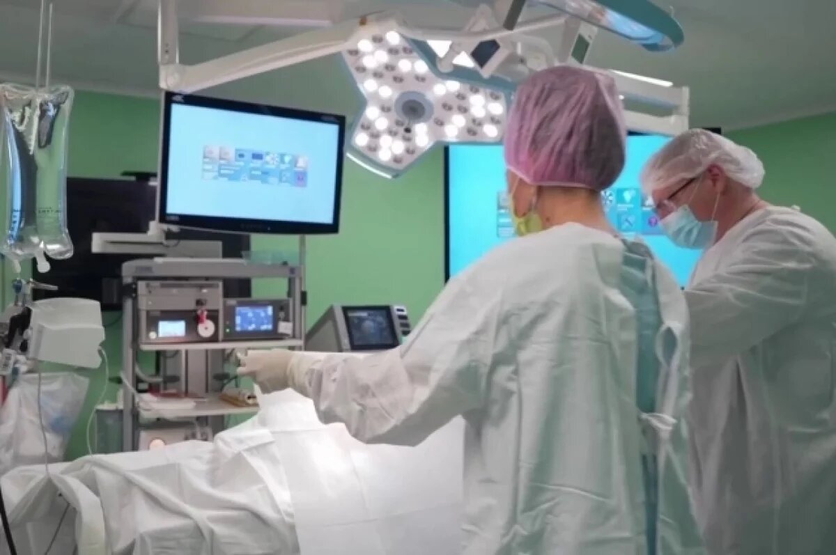    Иркутские хирурги выполнили уникальную операцию 15-летней девочке