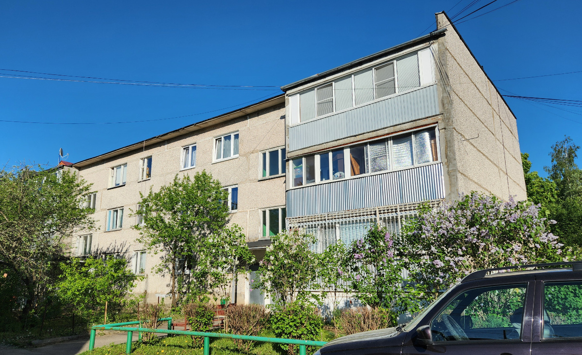 111-25-2 в Опалихе. Фото автора