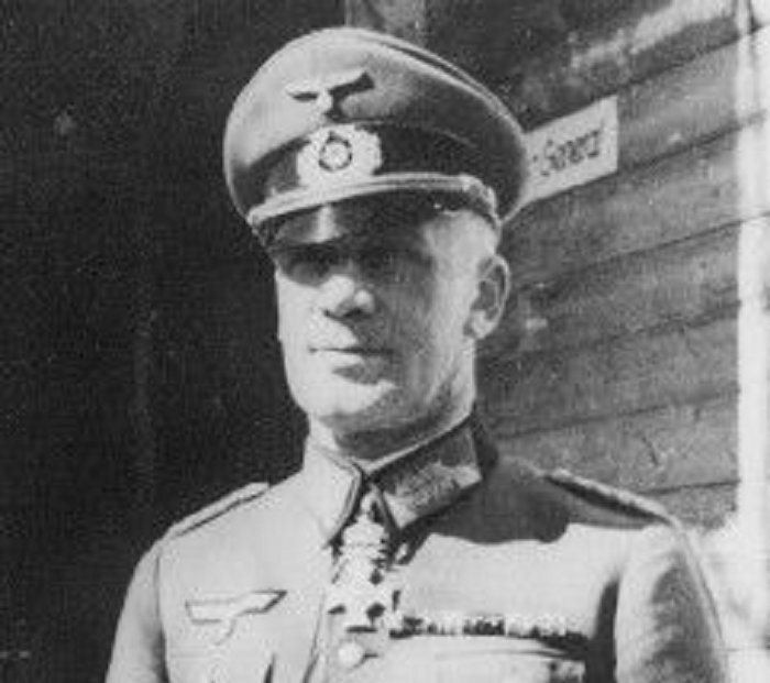 Пауль Густав Фёлькерс