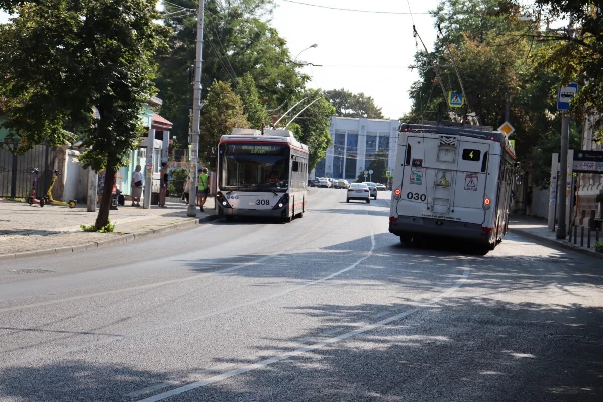    Из-за технеисправности в центре Краснодара изменили движение троллейбусов