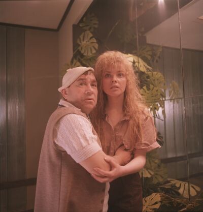    Затем Светин решил заняться актёрской деятельностью и отправился в Москву. Однако в ГИТИС и училище имени Щукина он не поступил. Но его взял учеником Аркадий Райкин. Артист числился во вспомогательном составе труппы Театра миниатюр Райкина. Через три месяца Светина уволили за скандалы и драку / Legion-Media / Mosfilm