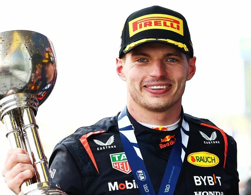 Макс Ферстаппен. Фото с официальной страницы пилота в соцсетях