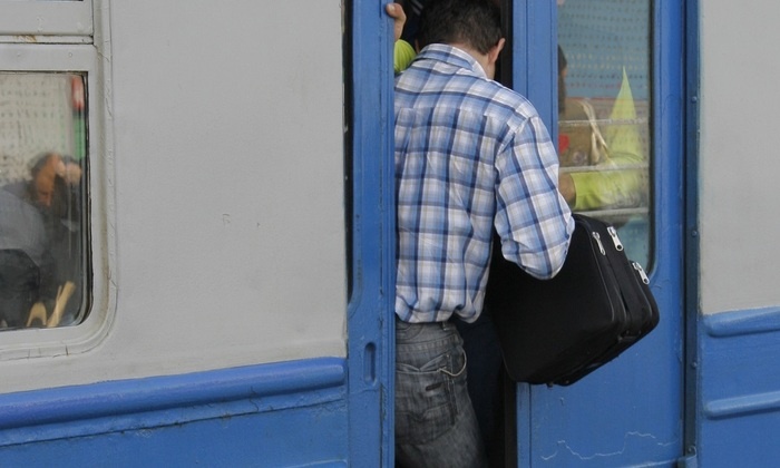    Вагончик тронется - и вам достанется!