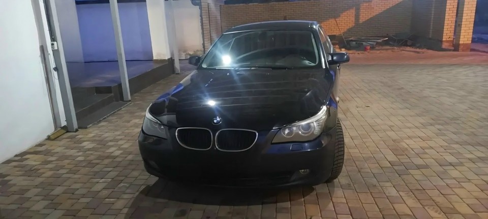    Автомобиль мужчины арестовали