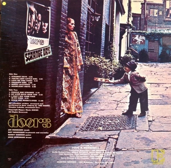 Задник альбома "Strange Days" группы The Doors, 1967 год