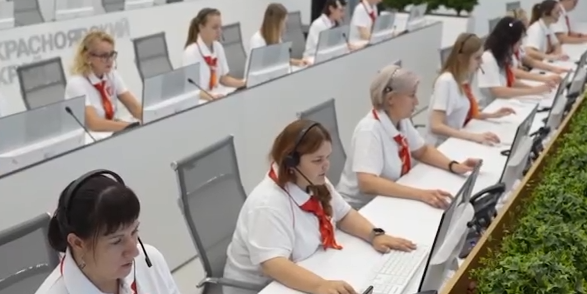     Поступающие вопросы на прямую линию с Михаилом Котюковым уже начали решать