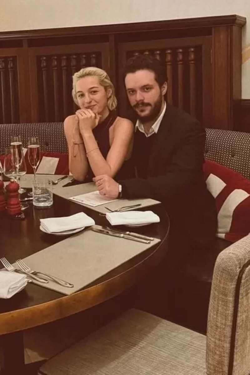    Ариадна с мужем Никитой Социальные сети