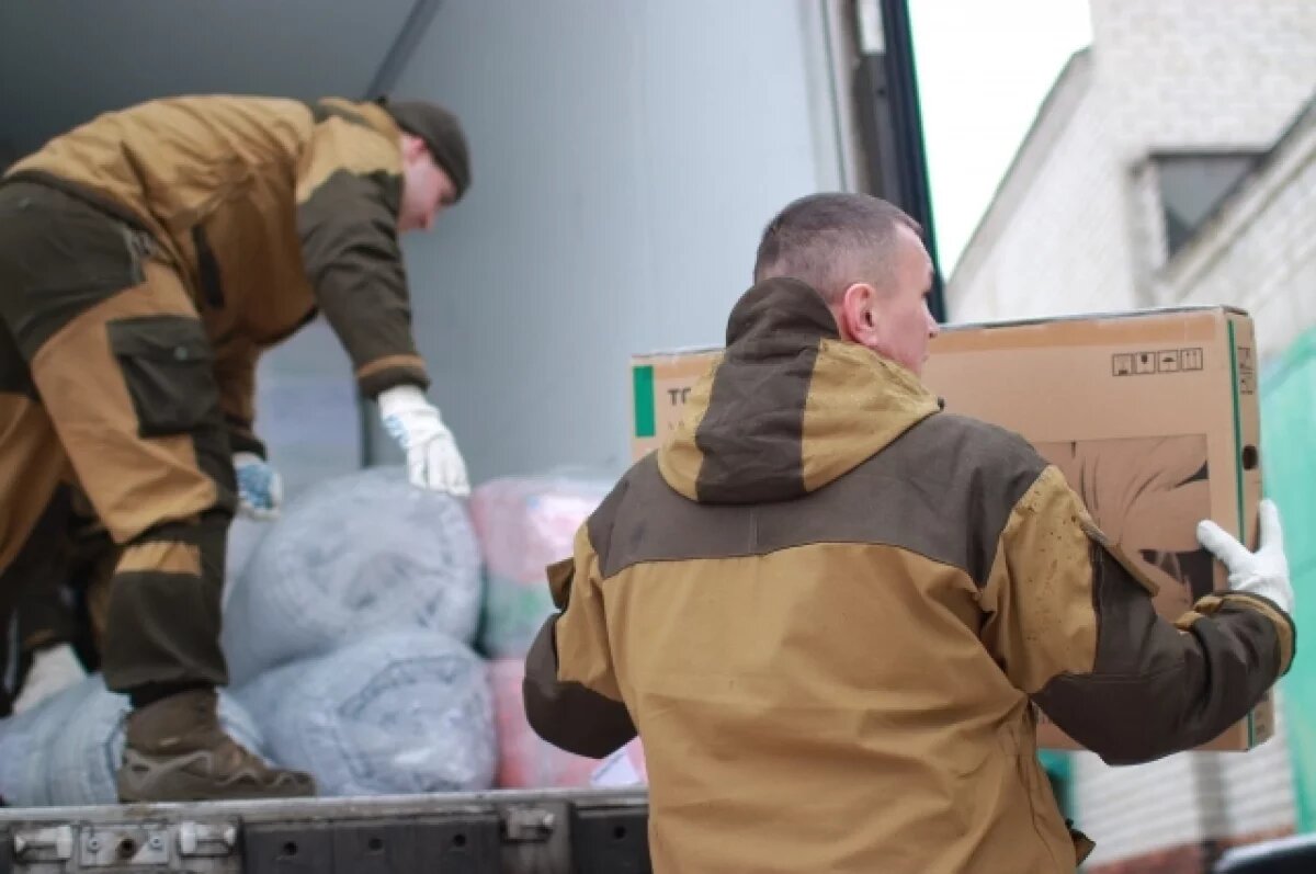    354 фуры с гуманитарными грузами отправили на СВО из Новосибирской области