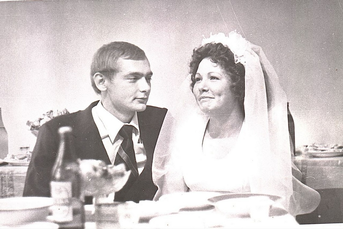 4 октября 1975 г. Первое семейное фото Ирины и Григория Рах.