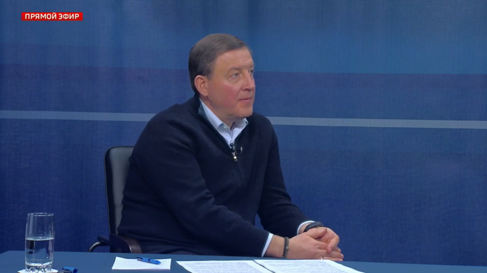    Андрей Турчак на "Прямой линии", 11 декабря 2025. Источник: Кадр трансляции