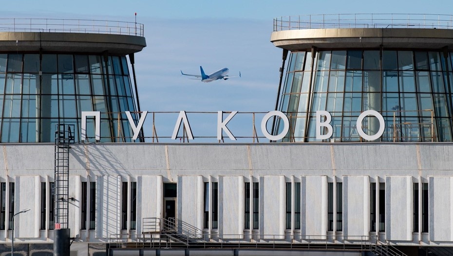 Вылет из Пулково из-за БПЛА отменили или задержали для 2000 пассажиров