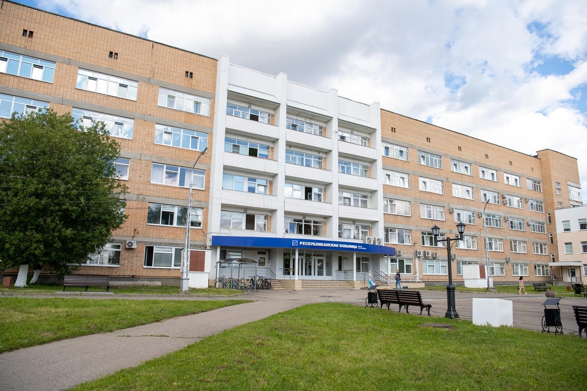    Республиканская больница имени Баранова. Фото: "Республика"/Лилия Кончакова