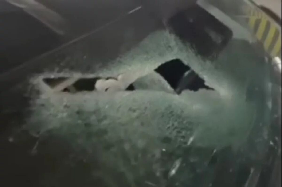    Пострадавшая в ДТП с люком красноярская семья ищет очевидцев