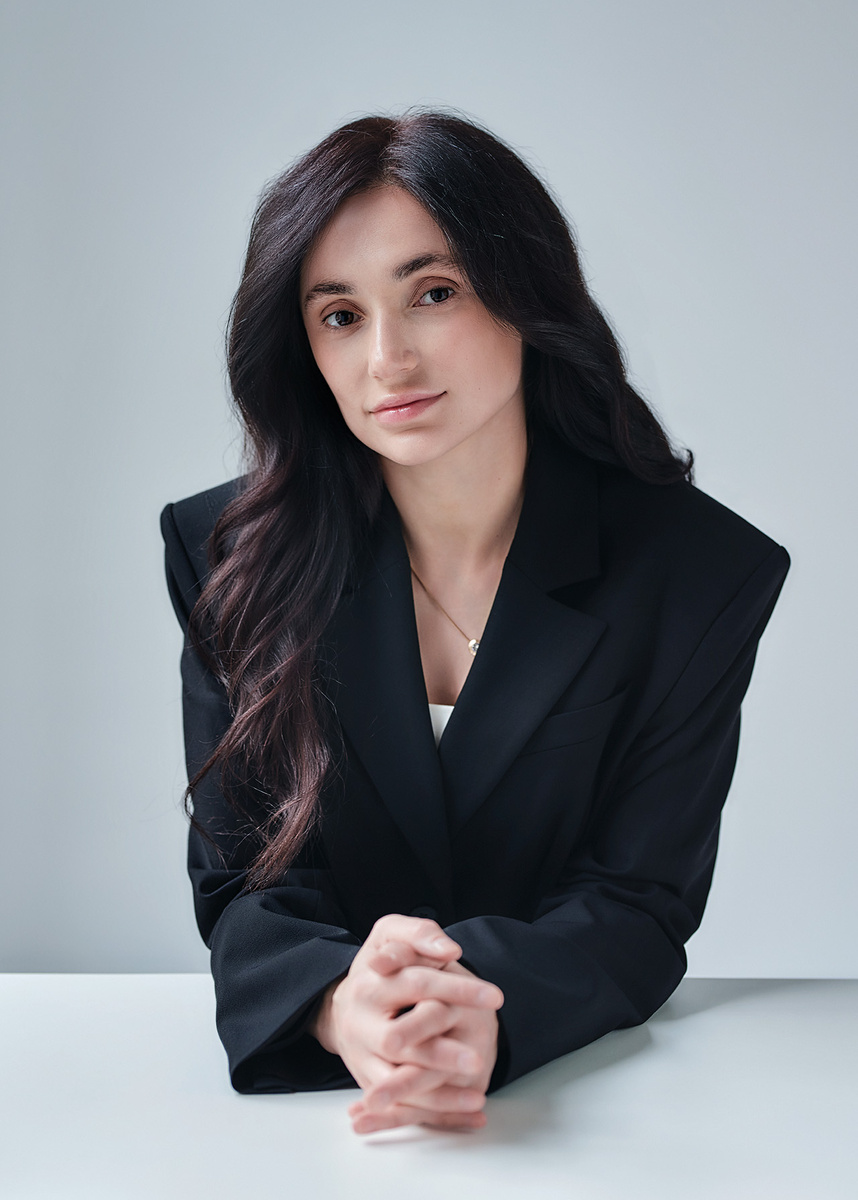    Асият Багатырова