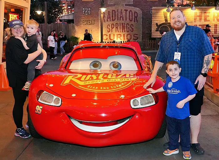    Джада и Брайан Бафусы с сыновьямиСоцсети