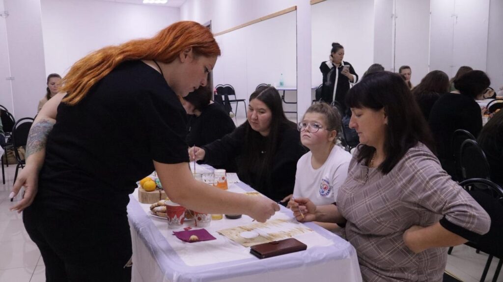 Листайте вправо, чтобы увидеть больше изображений