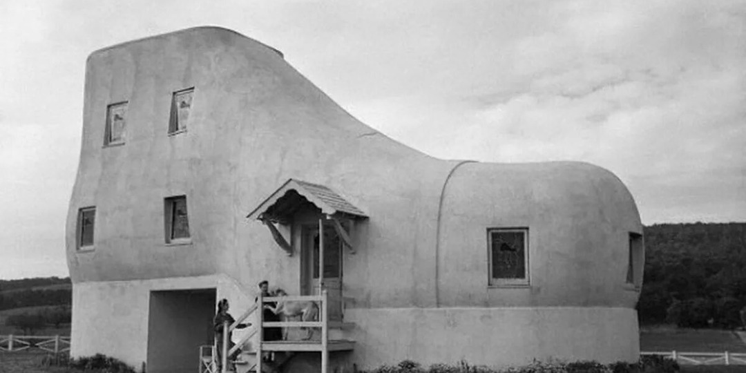 Почему индийская традиция называет дом «полем дхармы»: философия ответственности за пространство.