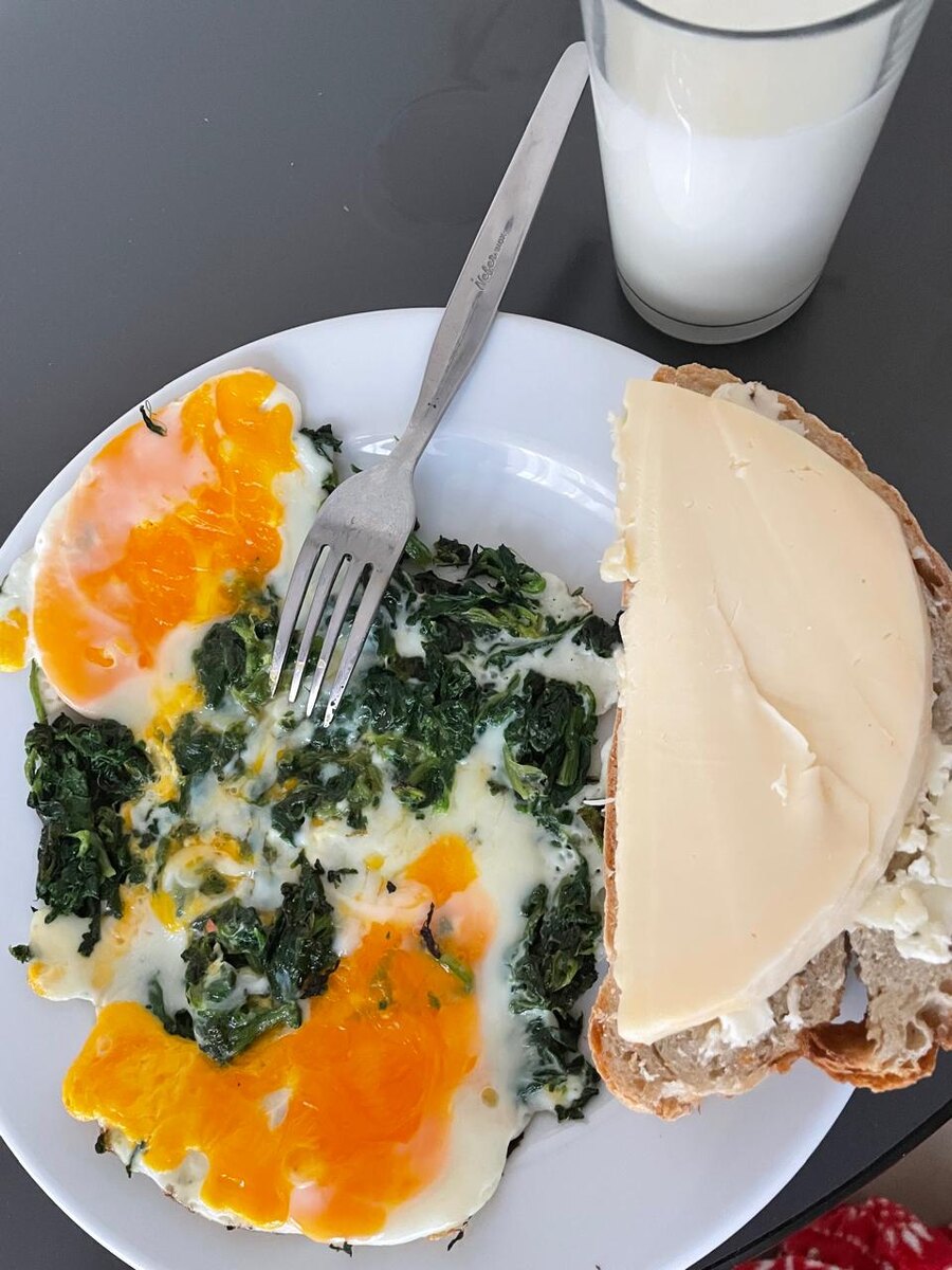 такой завтрак у меня на все дни вперед))