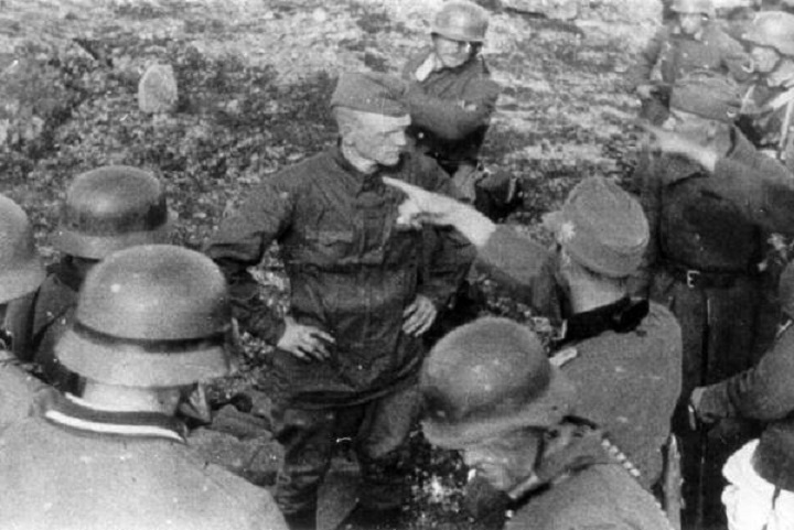 "Он еще жив?": немцы каждый день с удивлением смотрели на него. Они не знали, что этот "смертник" выживет и расскажет все